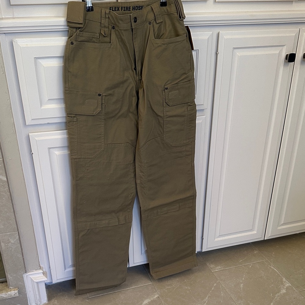 Duluth Trading Co Men's Cargo Pants - Olive